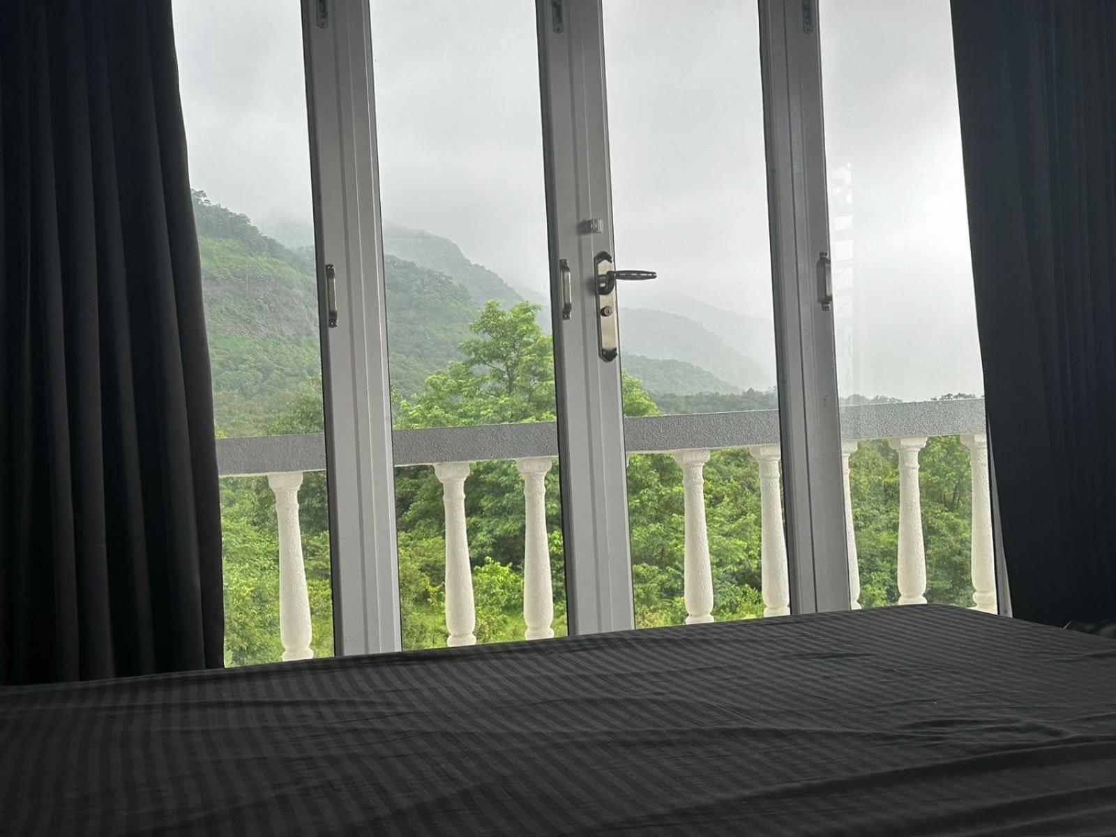 浦那Prana Healing House别墅 外观 照片